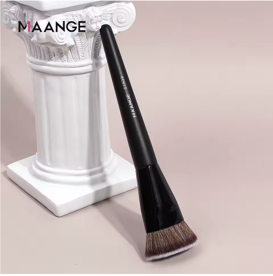 Makeup Brush Flat Head Flawless Foundation Powder Blush Concealer